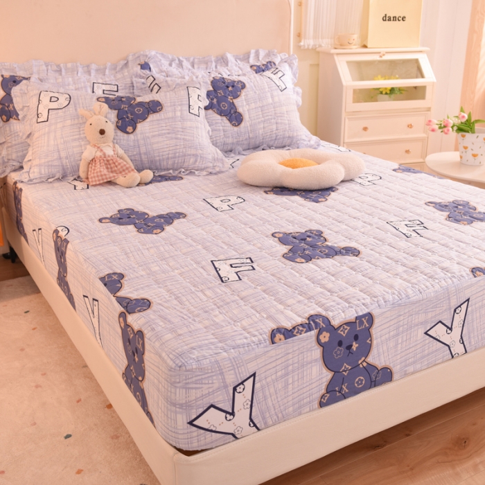 91家纺网 家纺一手货源 找家纺 甜之梦家纺 2025新款全棉夹棉防滑抗菌床笠 快乐维尼