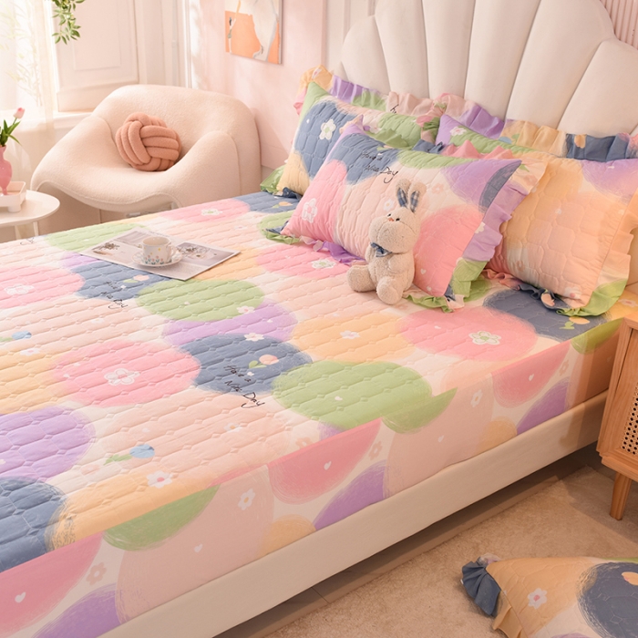 91家纺网 家纺一手货源 找家纺 甜之梦家纺 2025新款全棉夹棉防滑抗菌床笠 魔法花园