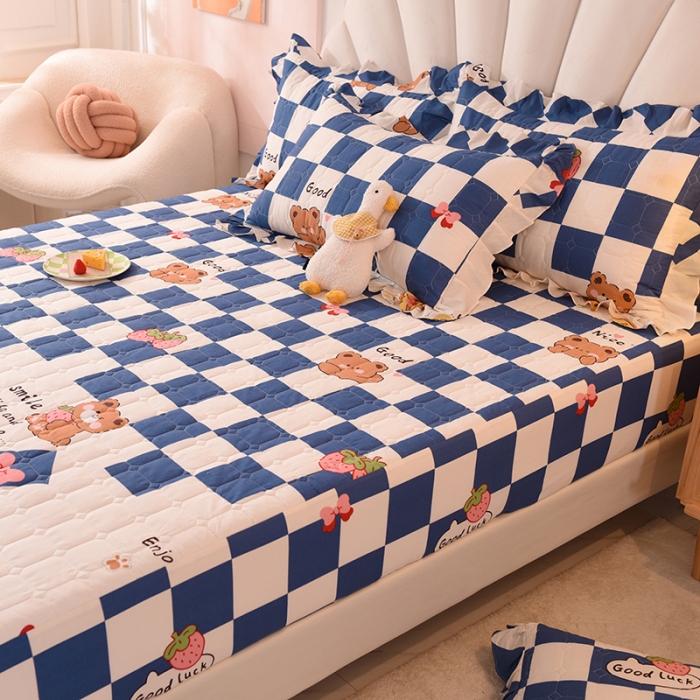 91家纺网 家纺一手货源 找家纺 甜之梦家纺 2025新款全棉夹棉防滑抗菌床笠 派对熊