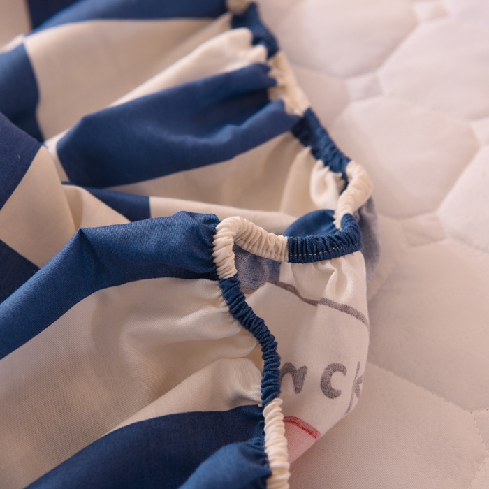 91家纺网 家纺一手货源 找家纺 甜之梦家纺 2025新款全棉夹棉防滑抗菌床笠 派对熊