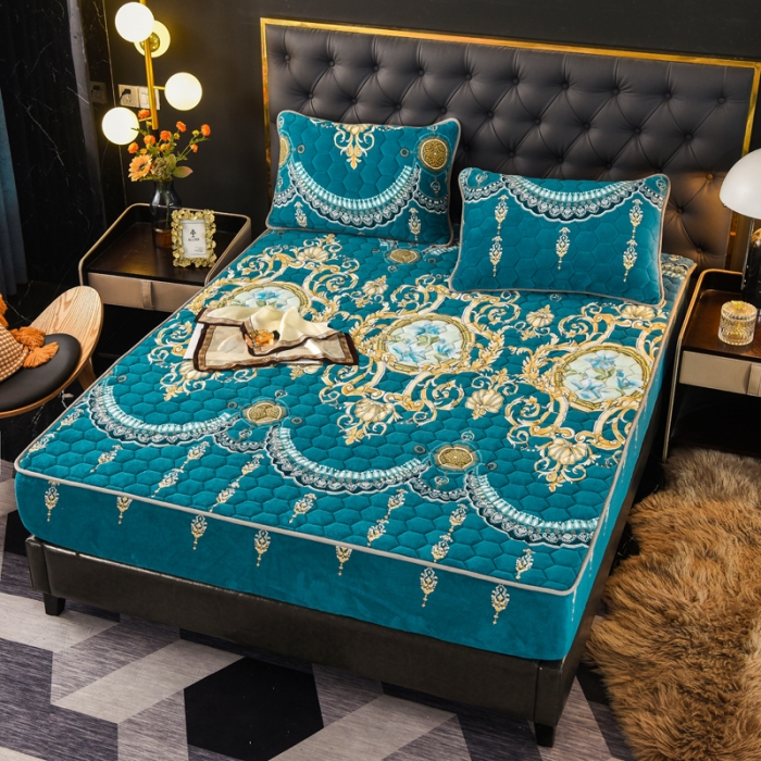 91家纺网 家纺一手货源 找家纺 情煊 2022新款牛奶绒印花单品夹棉床笠 欧式风情