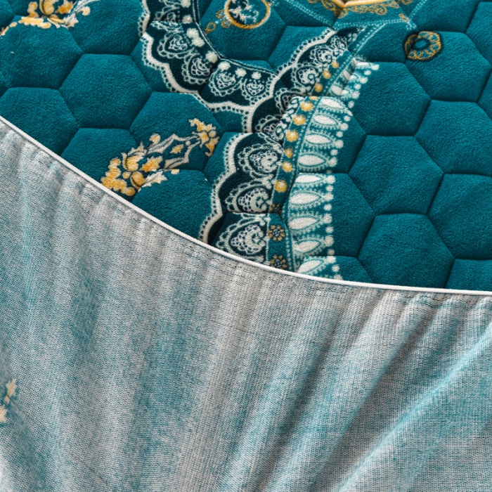 91家纺网 家纺一手货源 找家纺 情煊 2022新款牛奶绒印花单品夹棉床笠 欧式风情