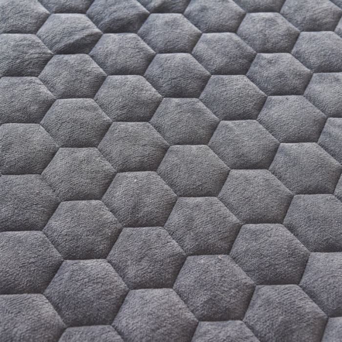 91家纺网 家纺一手货源 找家纺 情煊 2022新款牛奶绒印花单品夹棉床笠 贵族灰