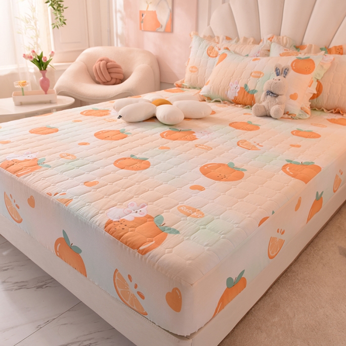 91家纺网 家纺一手货源 找家纺 甜之梦家纺 2025新款全棉夹棉防滑抗菌床笠 甜橙小兔