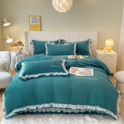 金丝鸟 2022新款200克韩式公主风花边款牛奶绒四件套 祖母绿