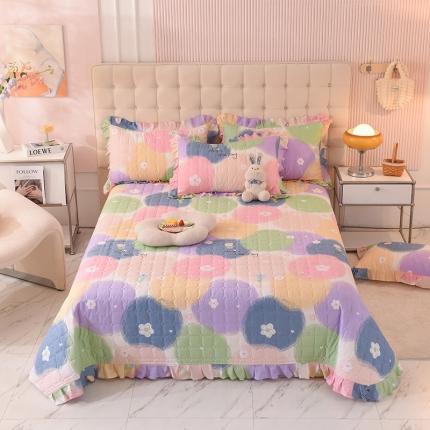 甜之梦家纺 2025新款全棉夹棉防滑抗菌花边款床盖 魔法花园