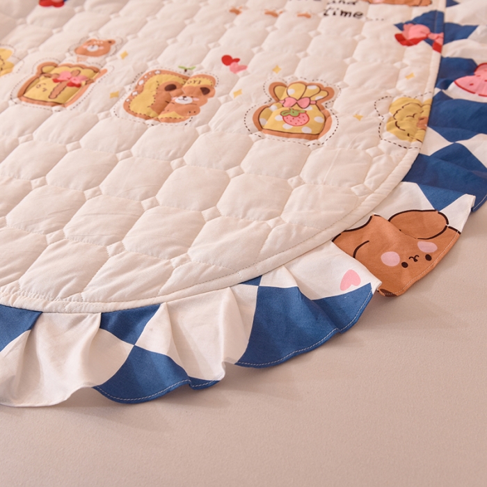 91家纺网 家纺一手货源 找家纺 甜之梦家纺 2025新款全棉夹棉防滑抗菌花边款床盖 派对熊