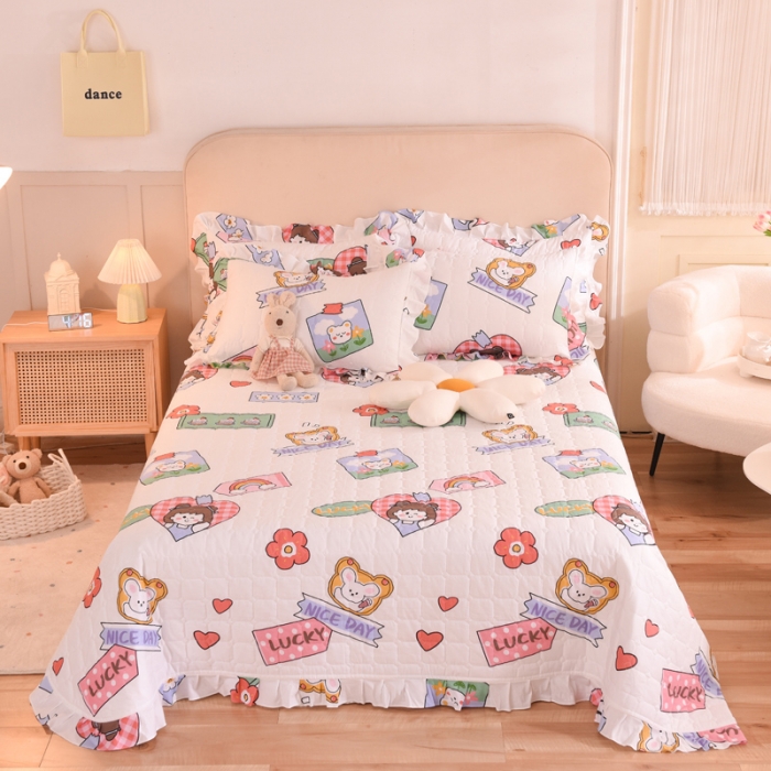 91家纺网 家纺一手货源 找家纺 甜之梦家纺 2025新款全棉夹棉防滑抗菌花边款床盖 幸运女孩