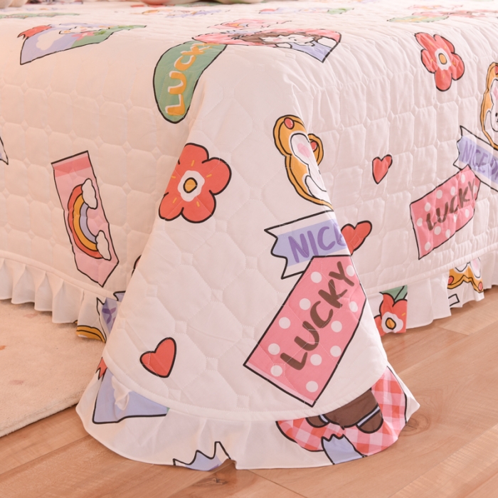 91家纺网 家纺一手货源 找家纺 甜之梦家纺 2025新款全棉夹棉防滑抗菌花边款床盖 幸运女孩