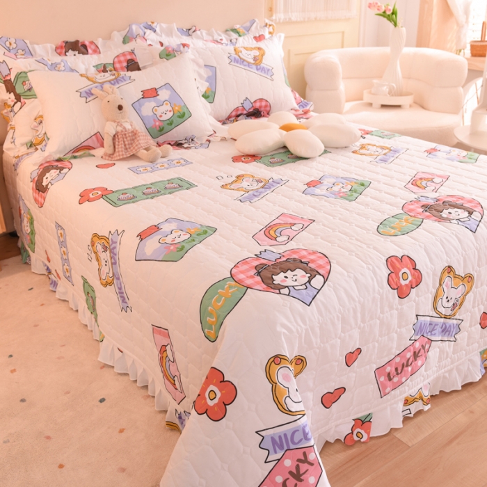 91家纺网 家纺一手货源 找家纺 甜之梦家纺 2025新款全棉夹棉防滑抗菌花边款床盖 幸运女孩