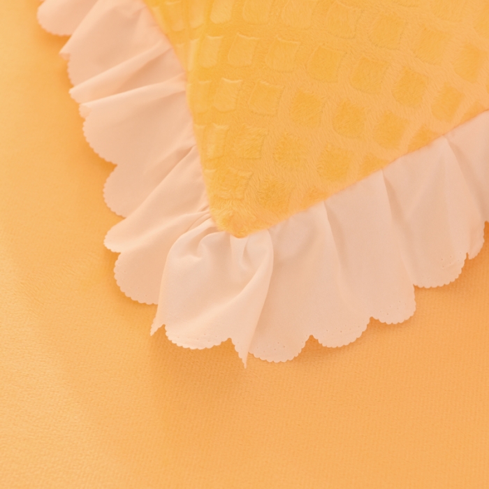 91家纺网 家纺一手货源 找家纺 梦之岛 2022新款韩版牛奶绒水晶绒剪花四件套 时尚格-浅黄