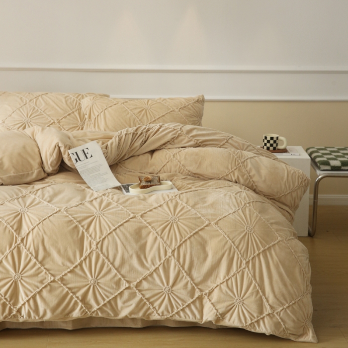 91家纺网 家纺一手货源 找家纺 玛奇朵 2022新款德芙绒立体揪花四件套--罗莎系列 罗莎-奶茶色