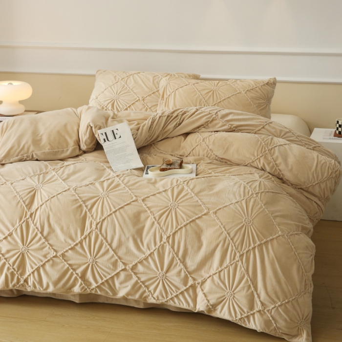 91家纺网 家纺一手货源 找家纺 玛奇朵 2022新款德芙绒立体揪花四件套--罗莎系列 罗莎-奶茶色