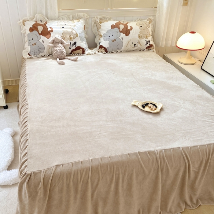 91家纺网 家纺一手货源 找家纺 眠屿 2022新款牛奶绒花边系列床单床裙床笠四件套 动物之家