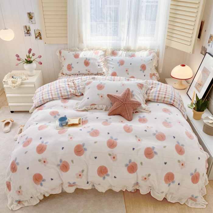 91家纺网 家纺一手货源 找家纺 眠屿 2022新款牛奶绒花边系列床单床裙床笠四件套 粉桃