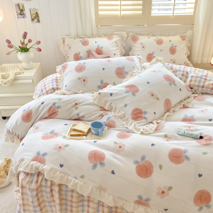 91家纺网 家纺一手货源 找家纺 眠屿 2022新款牛奶绒花边系列床单床裙床笠四件套 粉桃