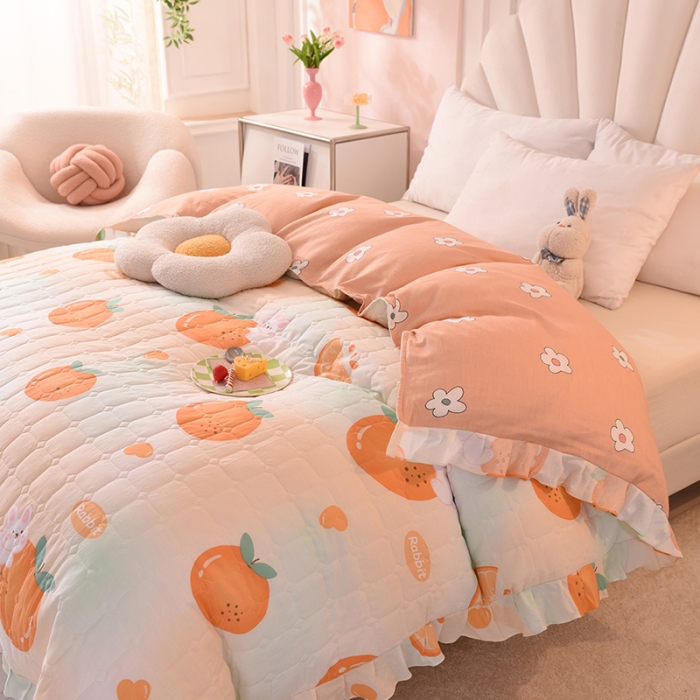 91家纺网 家纺一手货源 找家纺 甜之梦 2025新款全棉印花夹棉抗菌被套 甜橙小兔