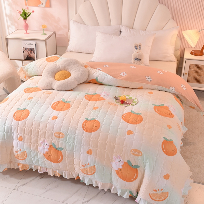 91家纺网 家纺一手货源 找家纺 甜之梦 2025新款全棉印花夹棉抗菌被套 甜橙小兔