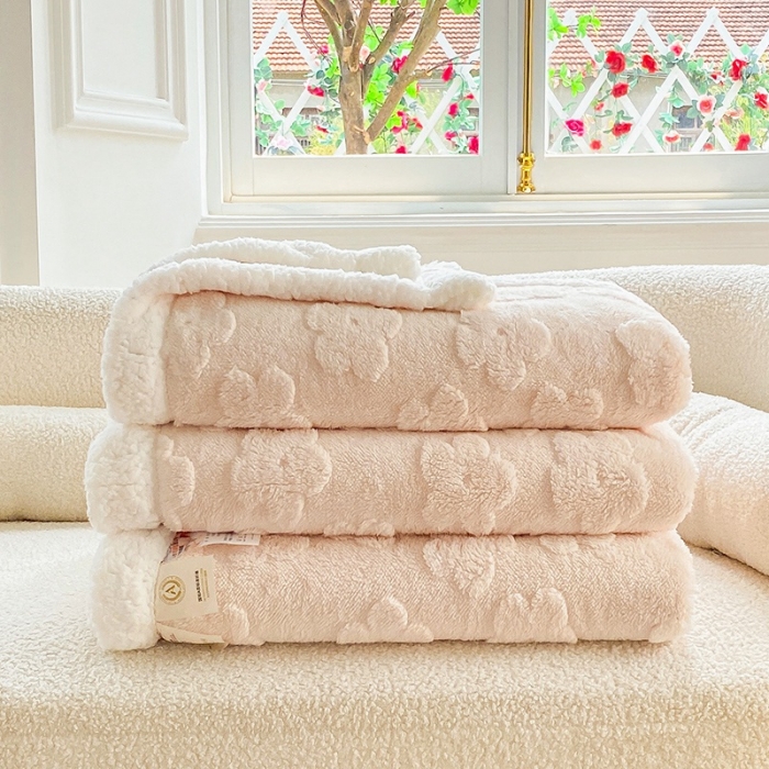 91家纺网 家纺一手货源 找家纺 呗旺鹿2022新A类双面塔芙绒羊羔绒毛毯盖毯子 浅浅花漾-粉