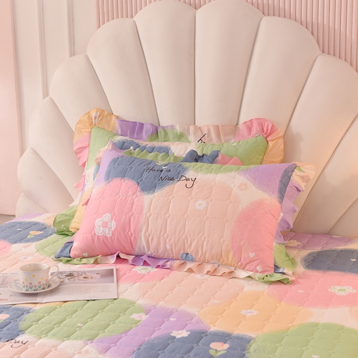 91家纺网 家纺一手货源 找家纺 甜之梦 2025新款全棉印花夹棉抗菌枕套 魔法花园