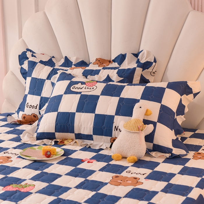 91家纺网 家纺一手货源 找家纺 甜之梦 2025新款全棉印花夹棉抗菌枕套 派对熊