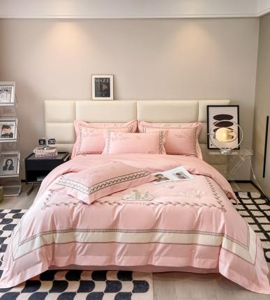 91家纺网 家纺一手货源 找家纺 （总）高大尚 2022新款全棉贡缎绣花四件套 维纳丝