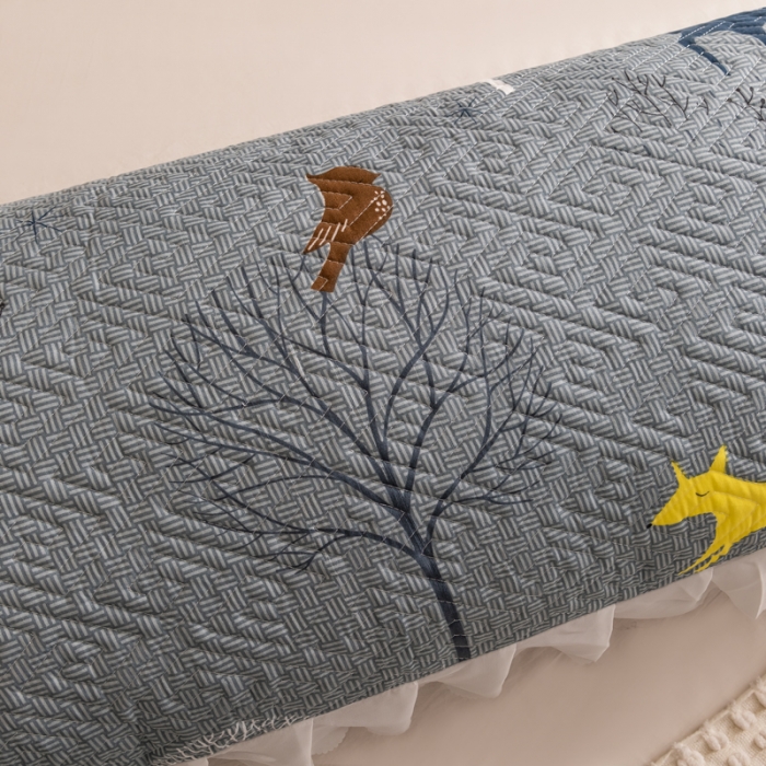 91家纺网 家纺一手货源 找家纺 新款磨毛夹棉花边双人长枕套 草丛鹿