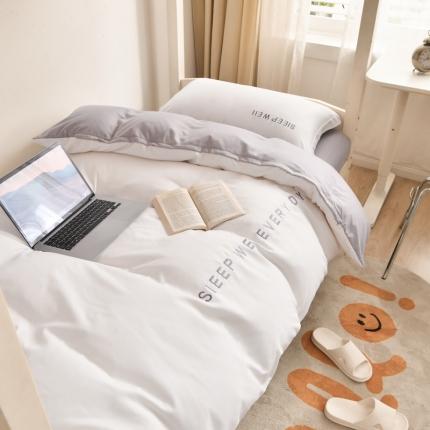 91家纺网 家纺一手货源 找家纺 啊雅家居纯色水洗磨毛亲肤绣花床单床笠款学生三套件奶白加奶浅灰