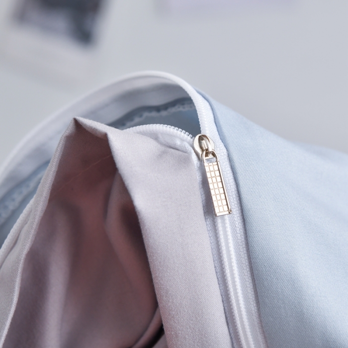 91家纺网 家纺一手货源 找家纺 啊雅家居纯色水洗磨毛亲肤绣花床单床笠学生三套件奶兰灰加奶浅灰