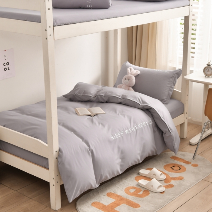 91家纺网 家纺一手货源 找家纺 啊雅家居纯色水洗磨毛亲肤绣花床单款床笠款学生三套件 奶浅灰