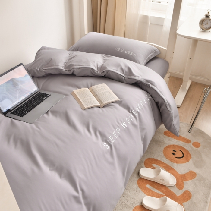 91家纺网 家纺一手货源 找家纺 啊雅家居纯色水洗磨毛亲肤绣花床单款床笠款学生三套件 奶浅灰