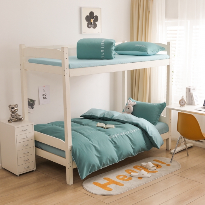 91家纺网 家纺一手货源 找家纺 啊雅家居纯色水洗磨毛亲肤绣花床单床笠学生三套件奶石兰加奶星蓝