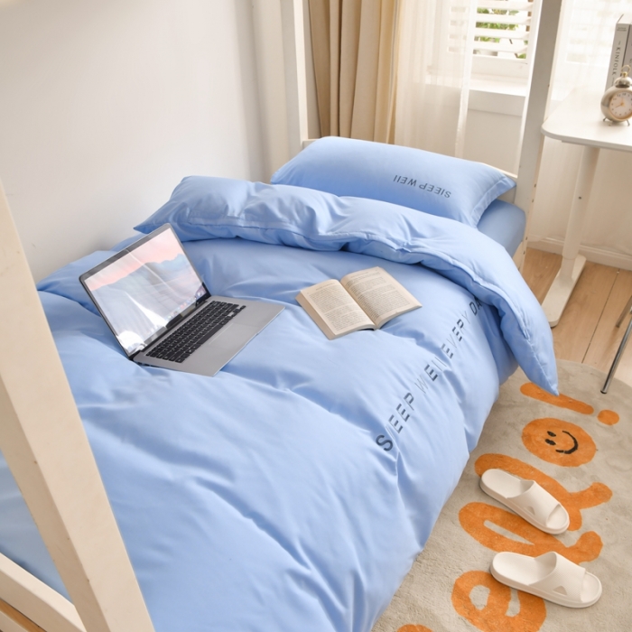 91家纺网 家纺一手货源 找家纺 啊雅家居纯色水洗磨毛亲肤绣花床单款床笠款学生三套件奶天兰