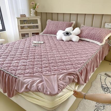 91家纺网 家纺一手货源 找家纺 （总）摩妮卡2025新款加厚塔肤绒提花夹棉床裙床笠