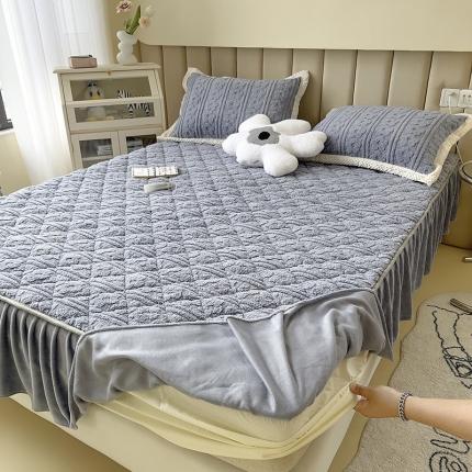 91家纺网 家纺一手货源 找家纺 （总）摩妮卡2025新款加厚塔肤绒提花夹棉床裙床笠