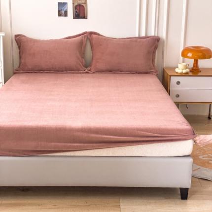 91家纺网 家纺一手货源 找家纺 （总）爱妮玖玖 2025新款牛奶绒纯色款单层床笠