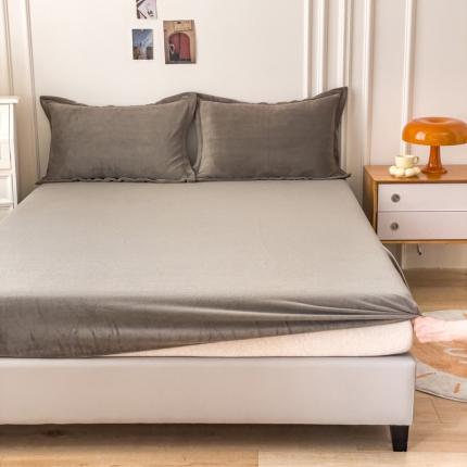 91家纺网 家纺一手货源 找家纺 （总）爱妮玖玖 2025新款牛奶绒纯色款单层床笠