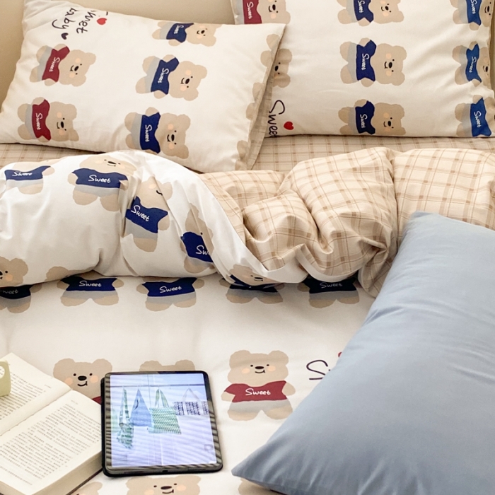 91家纺网 家纺一手货源 找家纺 昔可2022新款全棉四件套新款影棚图 公仔熊