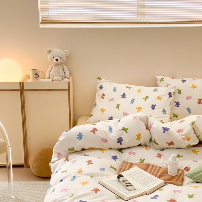 91家纺网 家纺一手货源 找家纺 昔可 2022新款全棉四件套新款影棚图 迷你小小熊