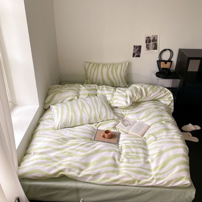 91家纺网 家纺一手货源 找家纺 昔可 2022新款全棉四件套新款影棚图 奶油绿豹纹