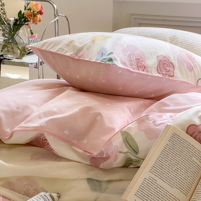 91家纺网 家纺一手货源 找家纺 昔可家纺2022新款嵌绳全棉套件组图一 粉蔷薇兔