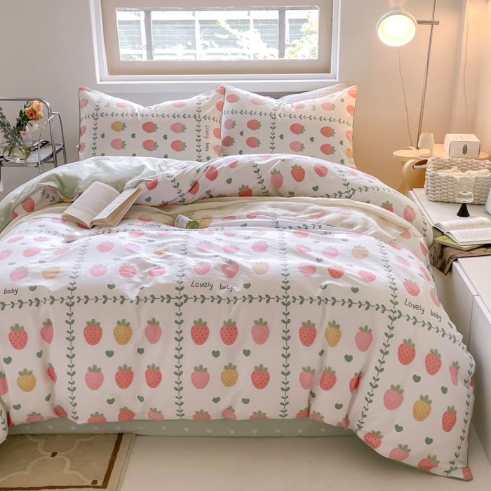 91家纺网 家纺一手货源 找家纺 昔可家纺2022新款嵌绳全棉套件组图一 恋夏草莓