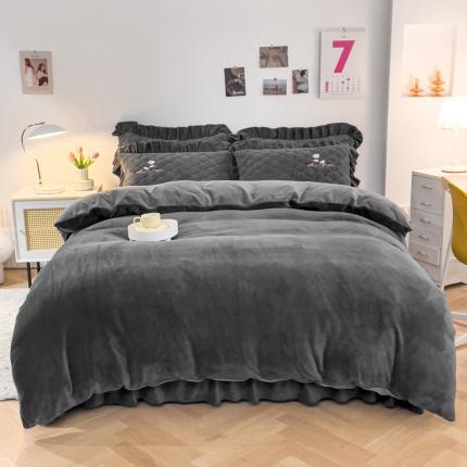 91家纺网 家纺一手货源 找家纺 （总）爱妮玖玖 2025新款牛奶绒纯色床盖四件套