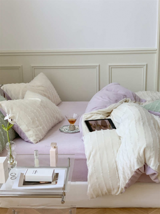 91家纺网 家纺一手货源 找家纺 顾里家居 2022年新款少女流苏牛奶绒四件套 迷雾白