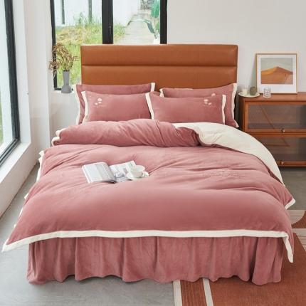 91家纺网 家纺一手货源 找家纺 （总）2025新款牛奶绒纯色双拼四件套床单/床裙/床罩款（自然拍摄）
