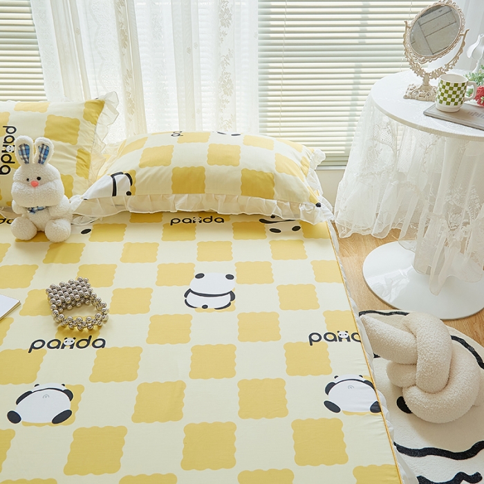 91家纺网 家纺一手货源 找家纺 金丝鸟 2022新款全棉花边床笠 宝宝熊 黄