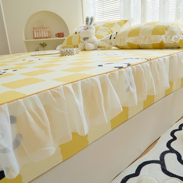 91家纺网 家纺一手货源 找家纺 金丝鸟 2022新款全棉花边床笠 宝宝熊 黄