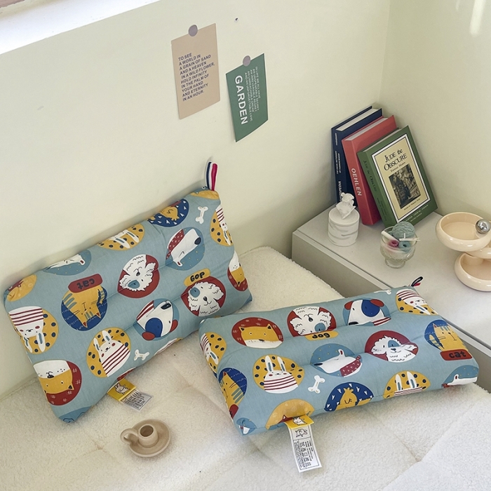 91家纺网 家纺一手货源 找家纺 宝晶枕芯 2022新款全棉儿童枕头可水洗儿童枕 动物乐园蓝