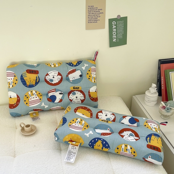 91家纺网 家纺一手货源 找家纺 宝晶枕芯 2022新款全棉儿童枕头可水洗儿童枕 动物乐园蓝