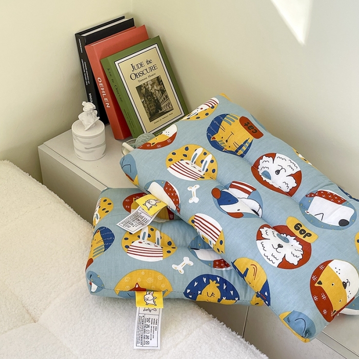 91家纺网 家纺一手货源 找家纺 宝晶枕芯 2022新款全棉儿童枕头可水洗儿童枕 动物乐园蓝